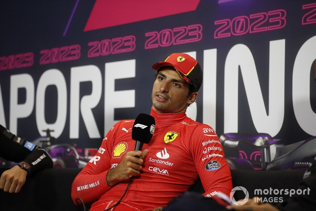 Estrella Galicia leaves Ferrari for McLaren return in F1 beer merry-go-round Estrella Galicia leaves Ferrari for McLaren return in F1 beer merry-go-round