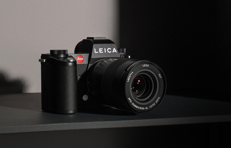 Новая Leica SL3 оснащена фазовым автофокусом и сенсором на 60 МП. Новая Leica SL3 оснащена фазовым автофокусом и сенсором на 60 МП.